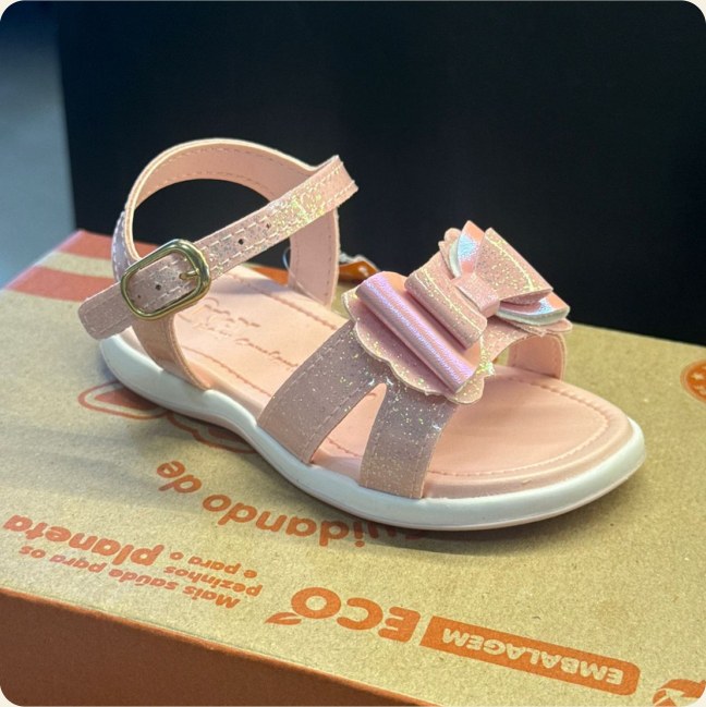Sandália infantil rosa com laço