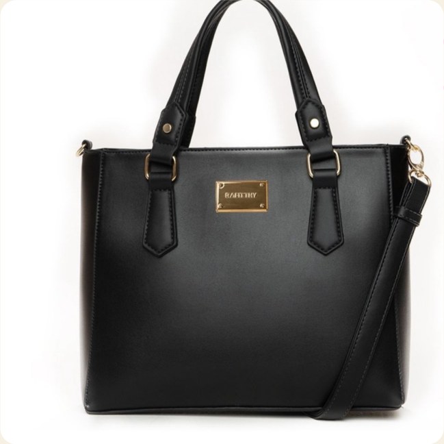 Bolsa sacola com pingente de franjas