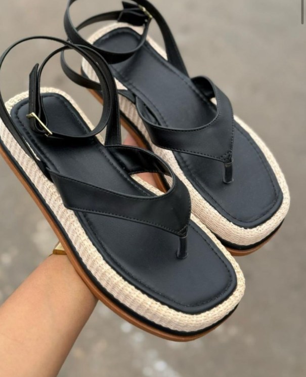 Flatform feminina — modelo 056