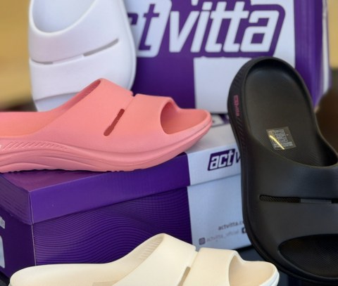 Chinelo slide macio