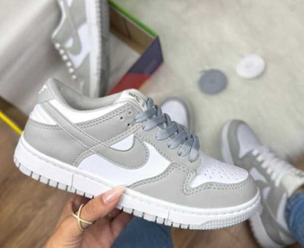 Tênis Nike Dunk Low — Premium