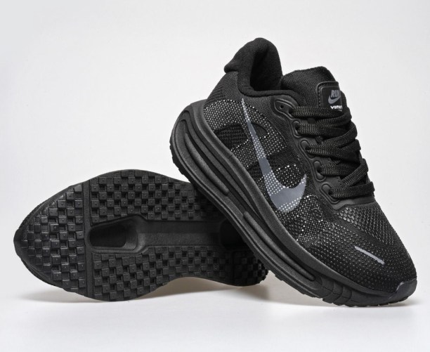 Tênis Nike esportivo em tela — Premium