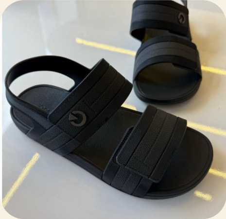 Chinelo slide de duas tiras