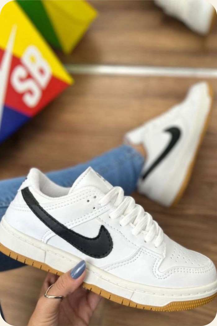 Tênis Nike Dunk Low — Premium
