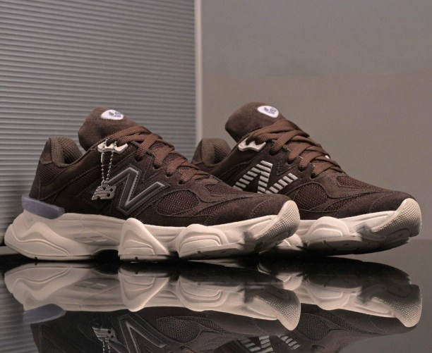 Tênis New Balance 9060 — Premium