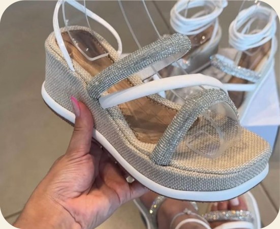 Flatform de juta com tiras de brilho