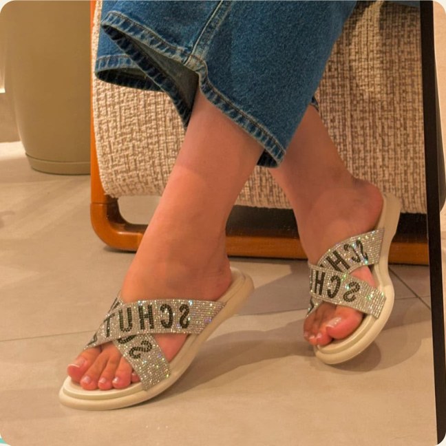 Rasteira feminina Schutz — modelo 014