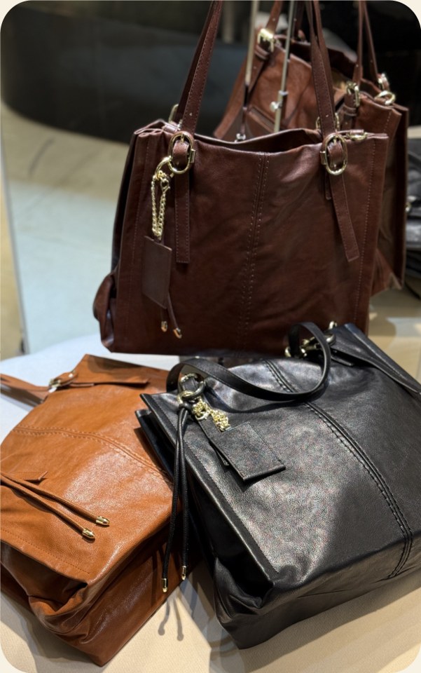 Bolsa sacola de couro com alças duplas