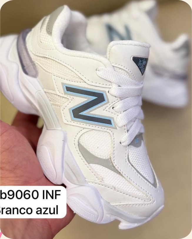 Tênis infantil 9060 em cores claras