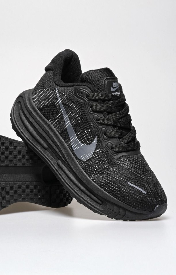 Tênis Nike esportivo em tela — Premium
