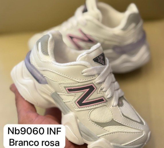 Tênis infantil 9060 em cores claras