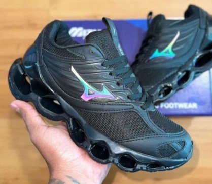 Tênis Mizuno de solado ondulado — Premium