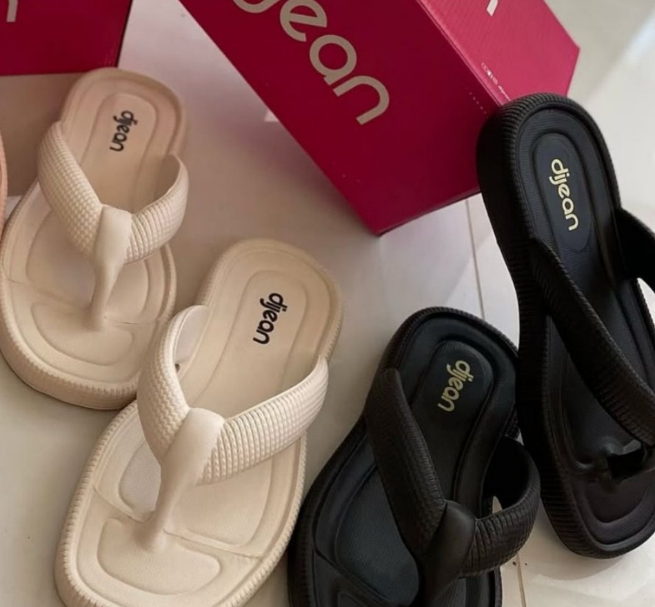 Flatform feminina Dijean — modelo 045