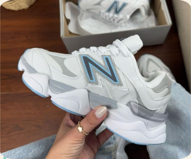 Tênis New Balance 9060 — Premium