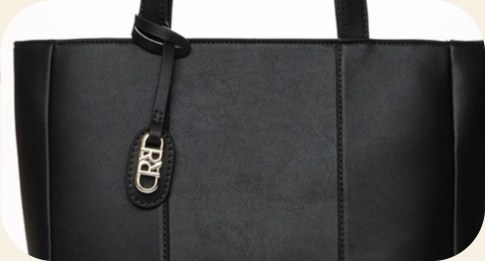 Bolsa sacola com placa metálica