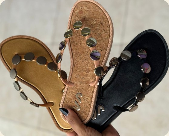 Rasteira de dedo com discos metálicos